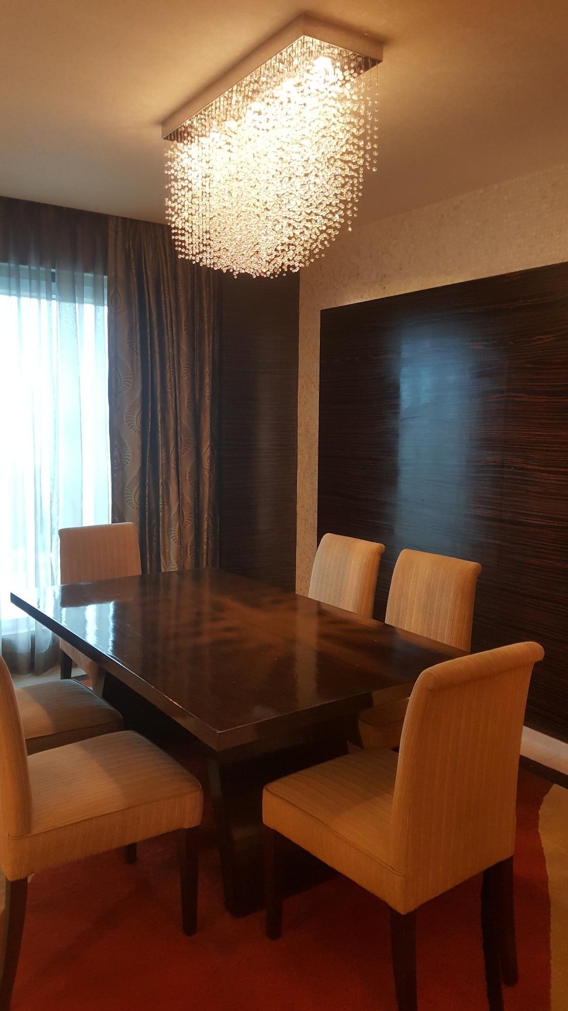 비반타 하이데라바드 베굼펫 호텔 외부 사진 A meeting room at the hotel