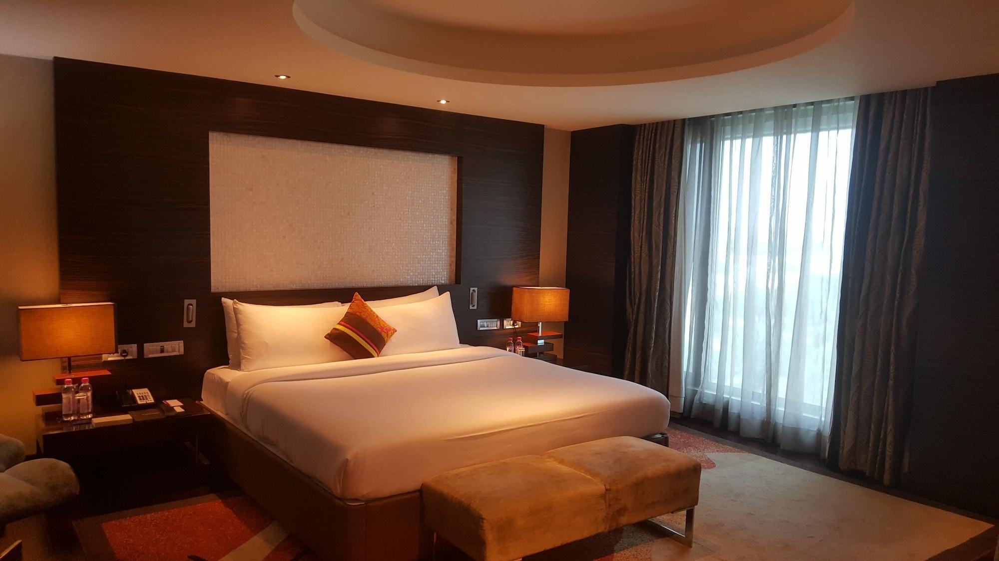비반타 하이데라바드 베굼펫 호텔 외부 사진 A bedroom at the Taj Bengal
