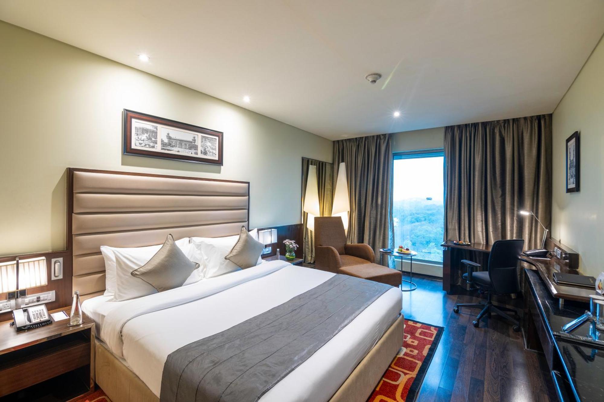 비반타 하이데라바드 베굼펫 호텔 외부 사진 A room at the hotel