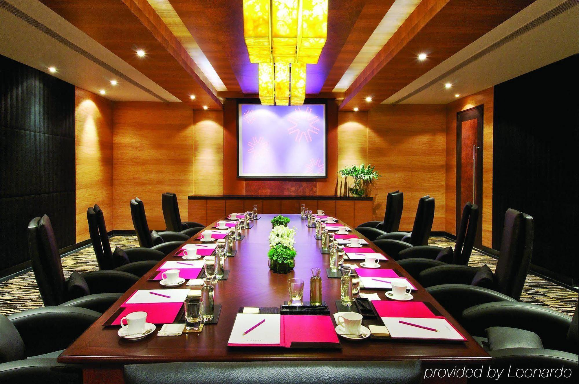비반타 하이데라바드 베굼펫 호텔 시설 사진 Boardroom